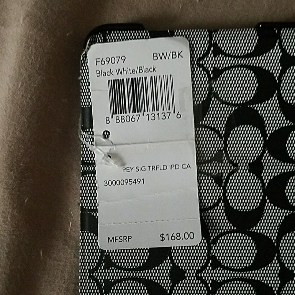 Coach iPad case - Picture 2 of 2